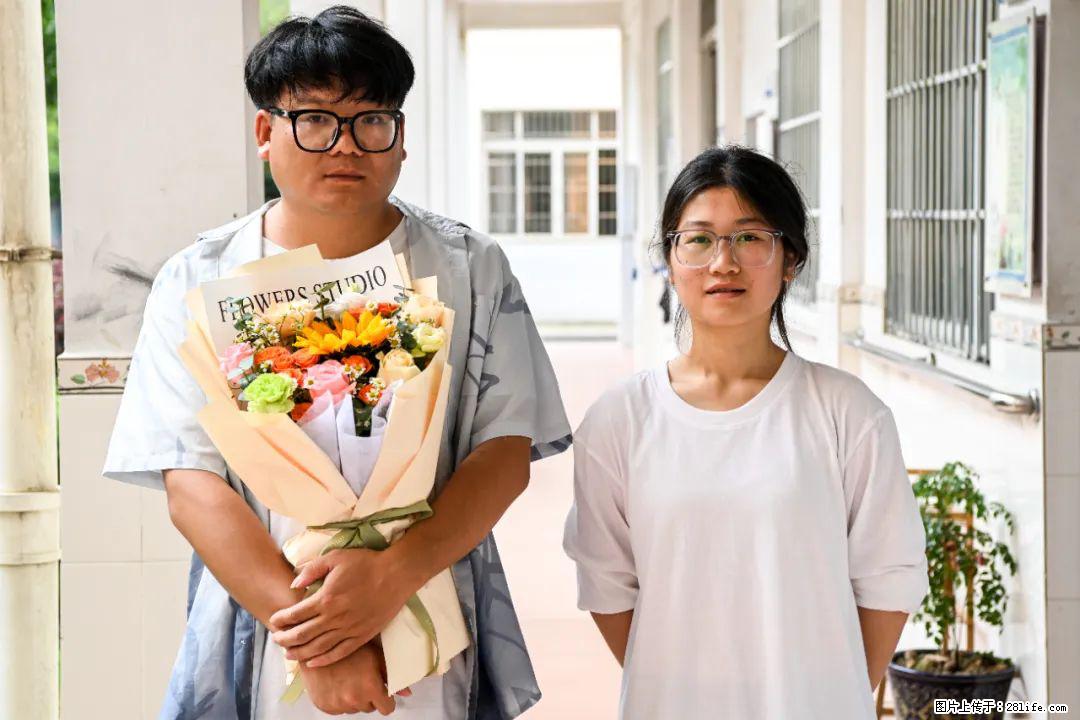 全网追的“扁担女孩”，找了一份暑假工，时薪12元 - 呼伦贝尔生活资讯 - 呼伦贝尔28生活网 hlbe.28life.net